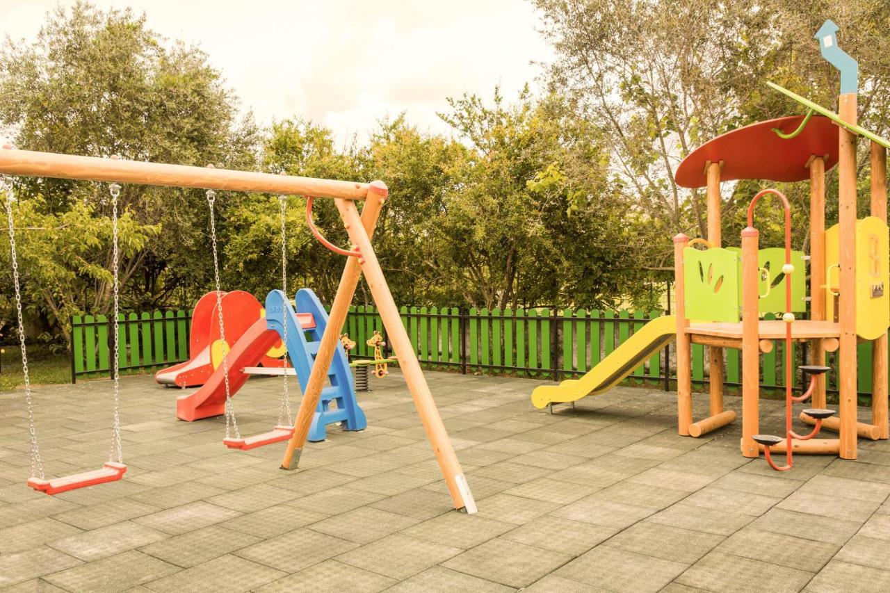 Nasos Hotel & Resort Moraḯtika Ngoại thất bức ảnh