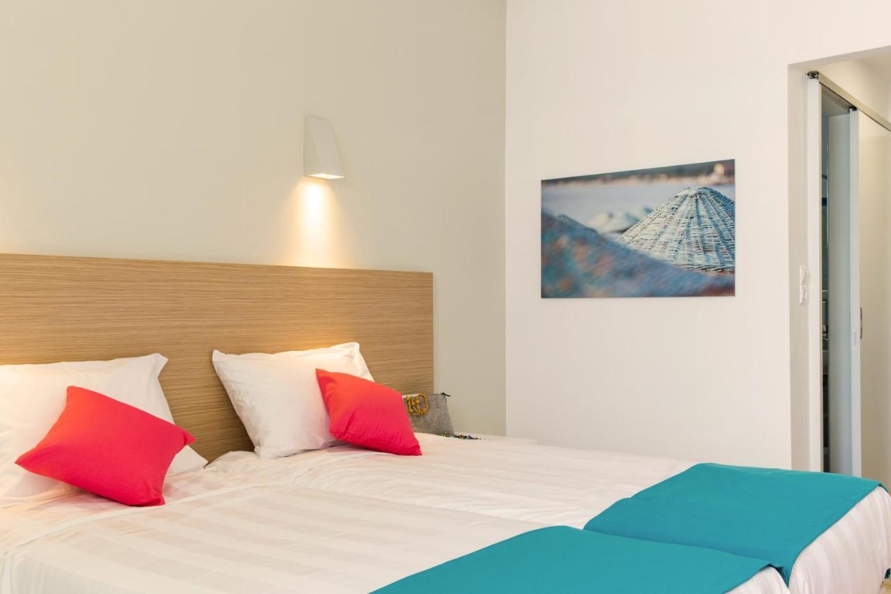 Nasos Hotel & Resort Moraḯtika Ngoại thất bức ảnh
